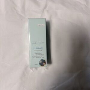 C E Ferulic® with 15% L-Ascorbic Acid
Vitamin C Serum